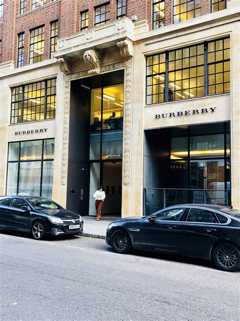 Burberry headquarters address